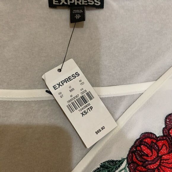 NWT- Express Embroidered Rose Wrap Peplum Chiffon Top - Picture 7 of 7